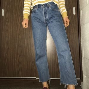 WOMEN’S VINTAGE LEVI 501’s